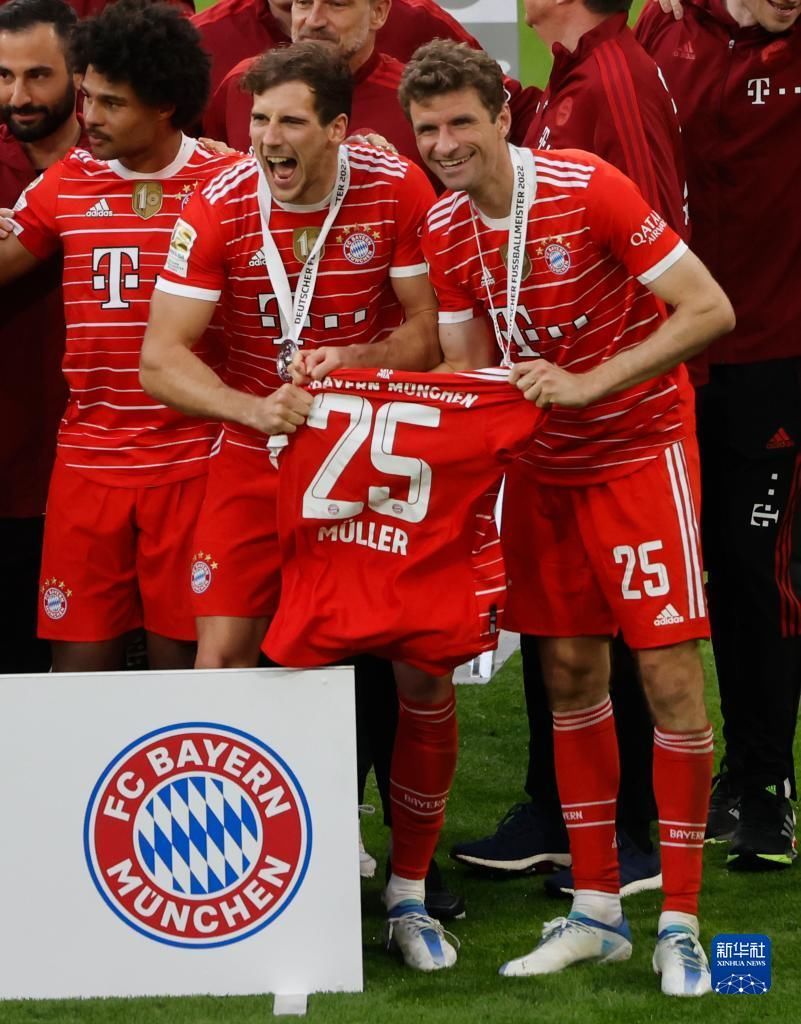 篮球湖人球员社媒晒训练日常